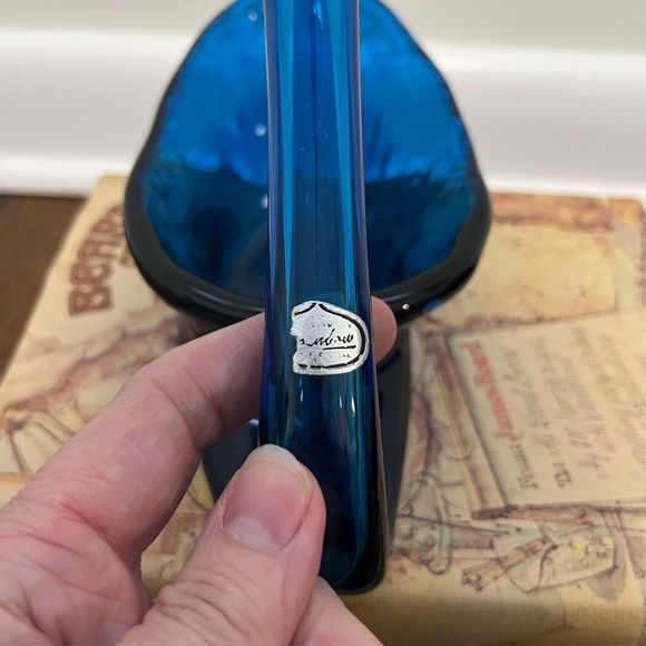 Rainbow Glass Company Blown Glass Swan Dish - Picture 3 of 5